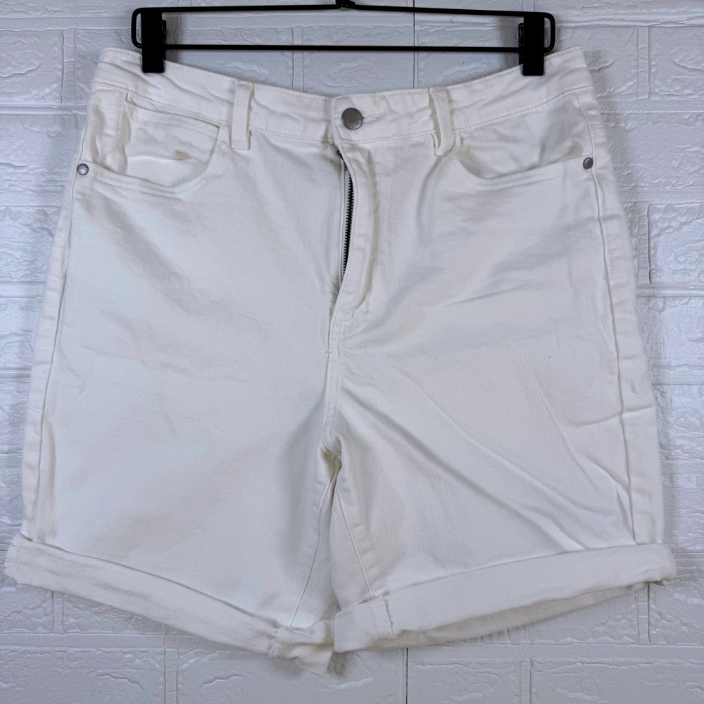 Wrangler Denim Shorts Womens 14/32 White High Rise Cuffed Hem 5-Pocket